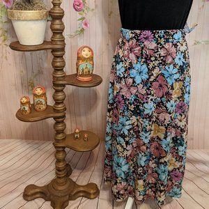 Jacklyn Smith Long Flower Skirt Size M